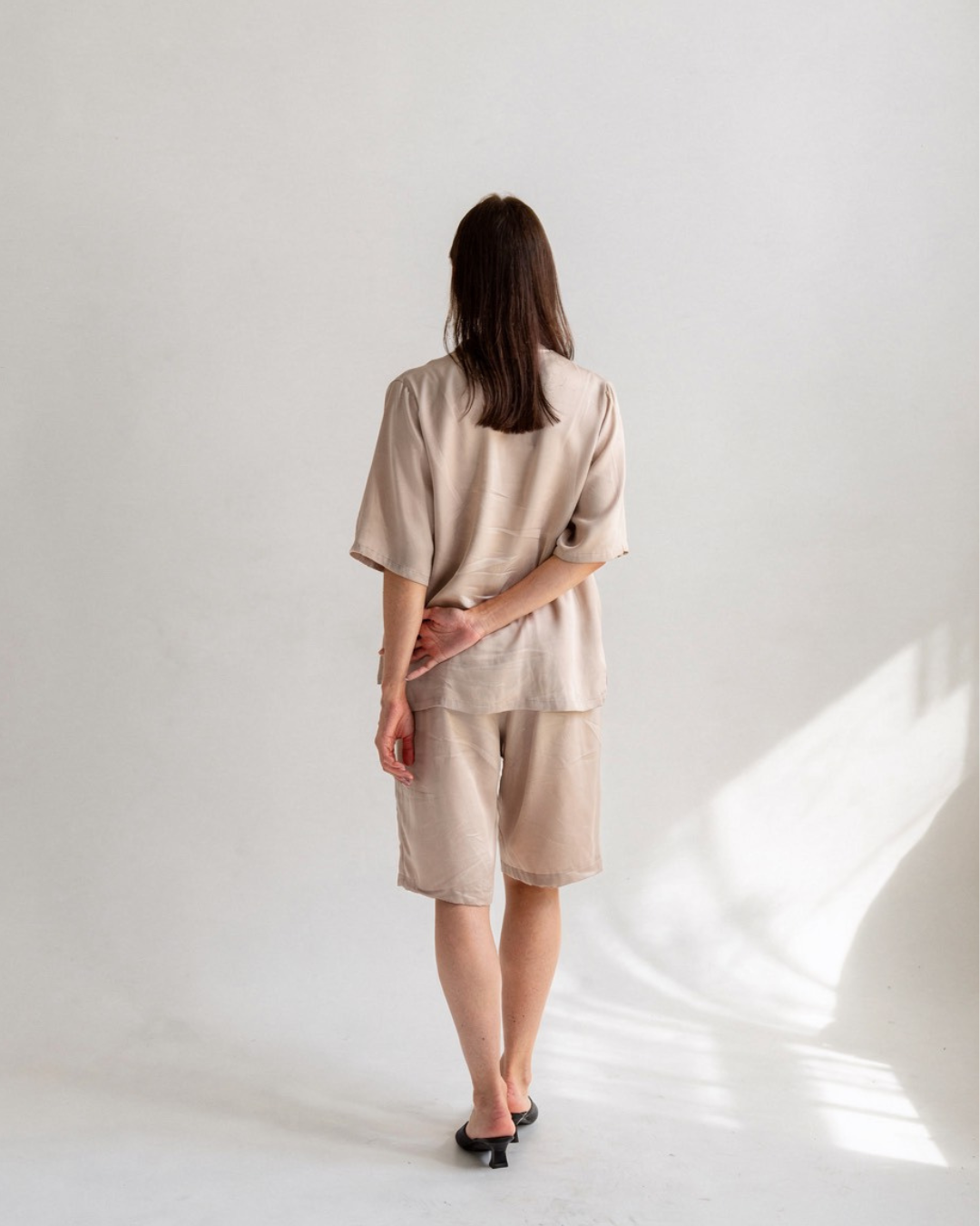 mist top / beige
