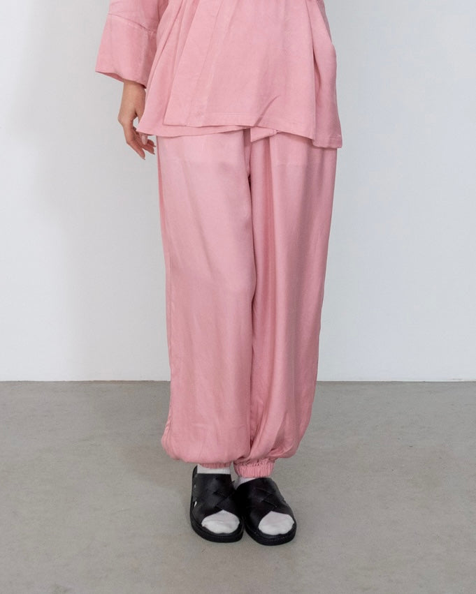 still pants / pink