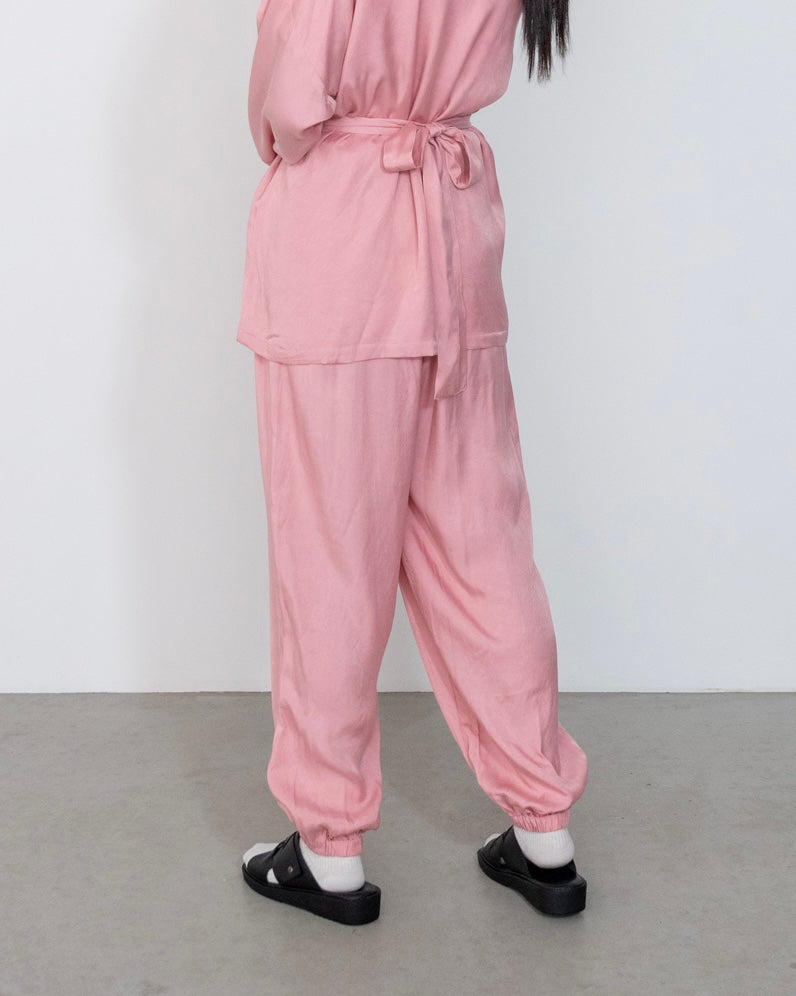 still pants / pink