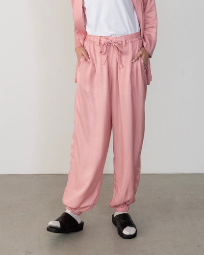still pants / pink