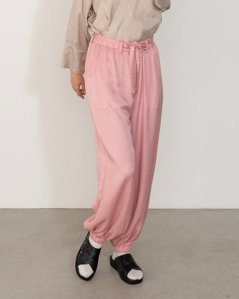 still pants / pink